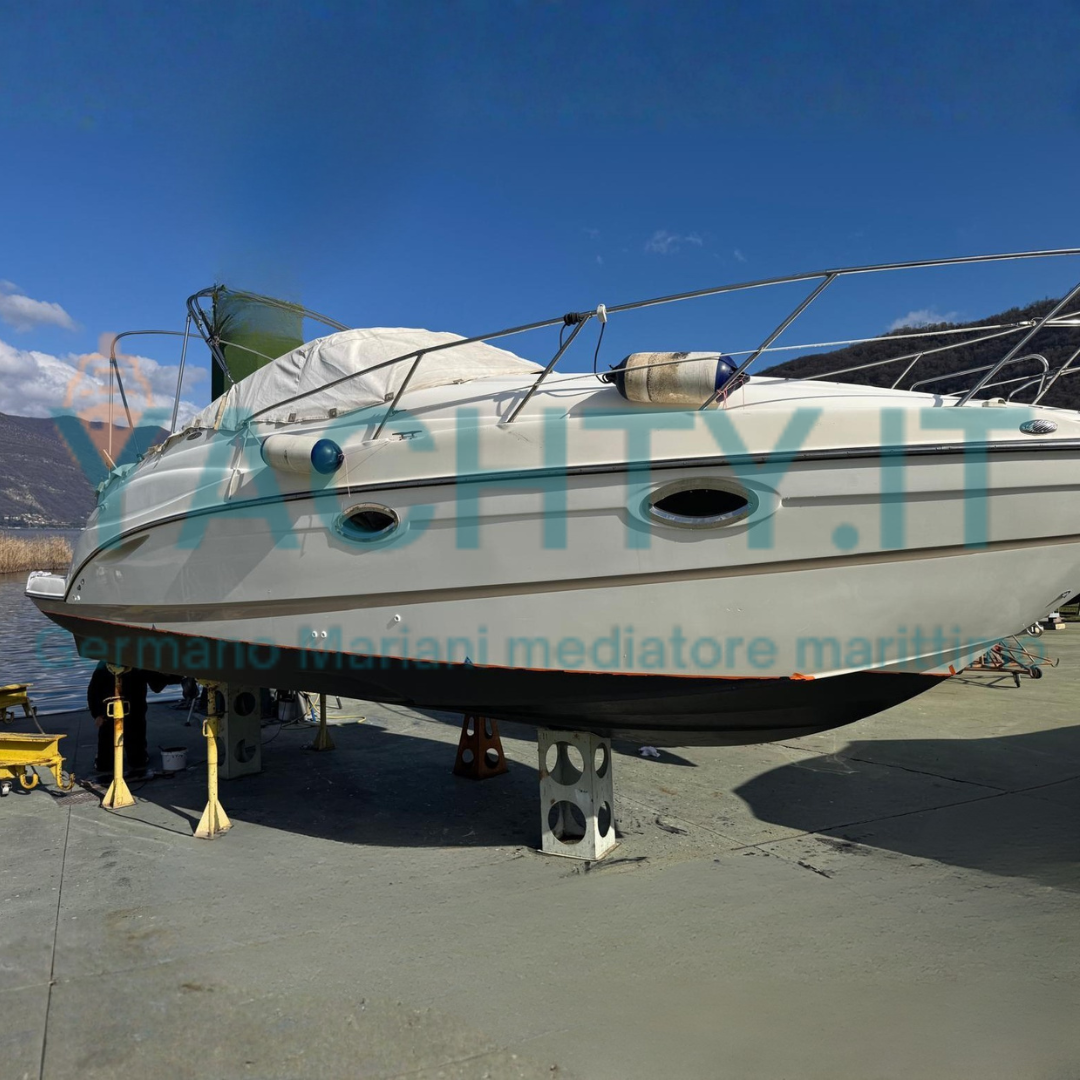 Maxum Marine 2500 MS R Cruiser