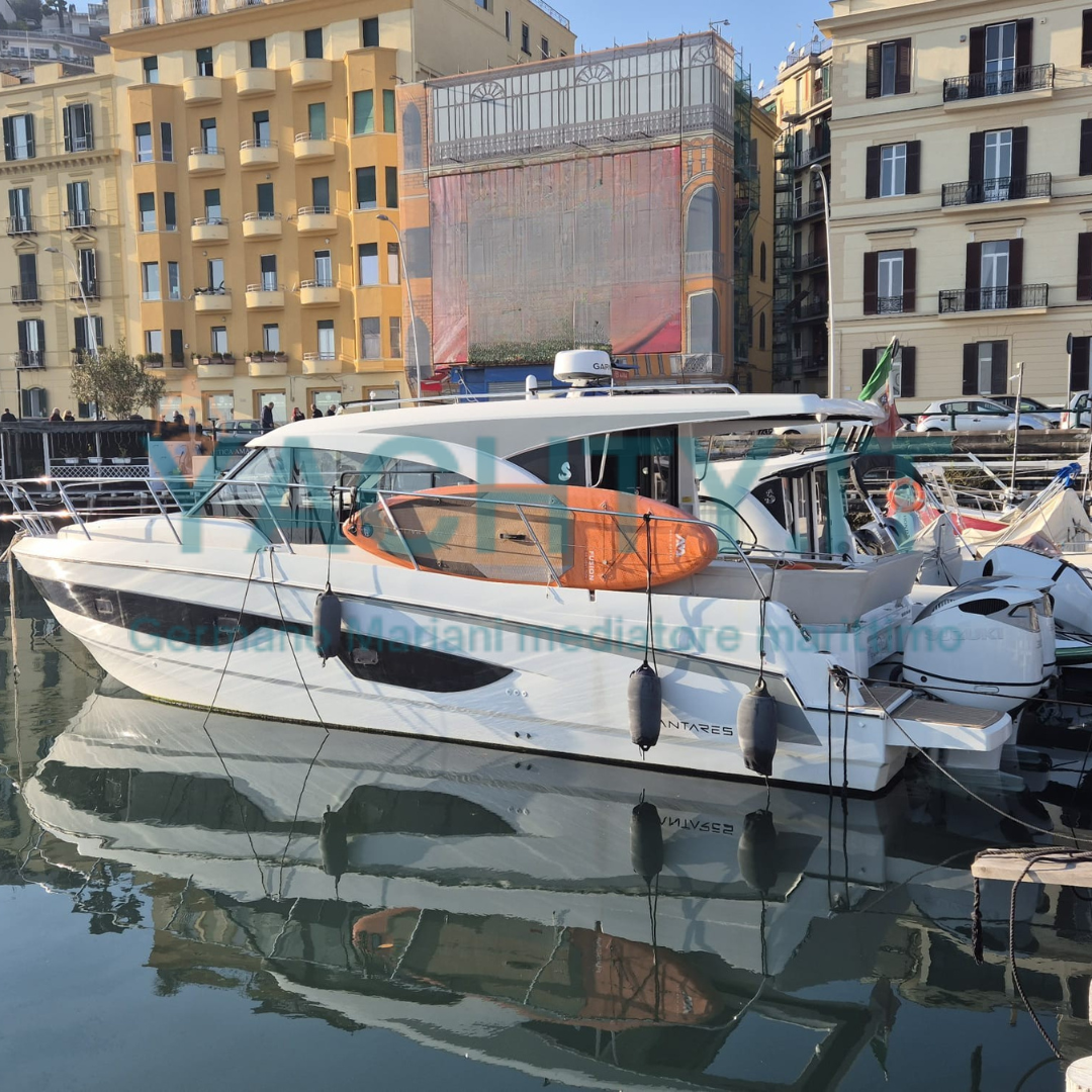 Beneteau Antares Coupé 11