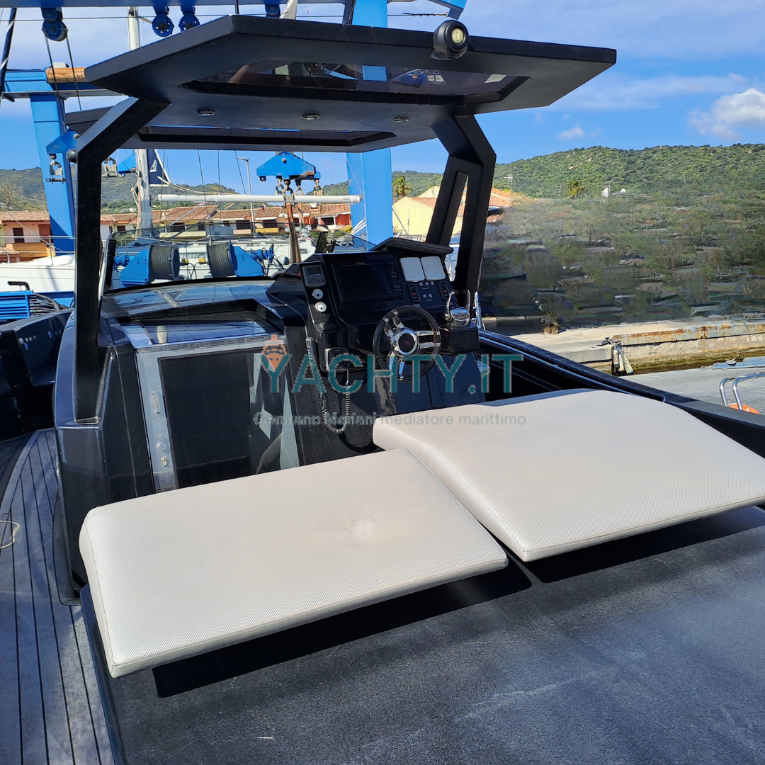 MAORI YACHT MAORI 37