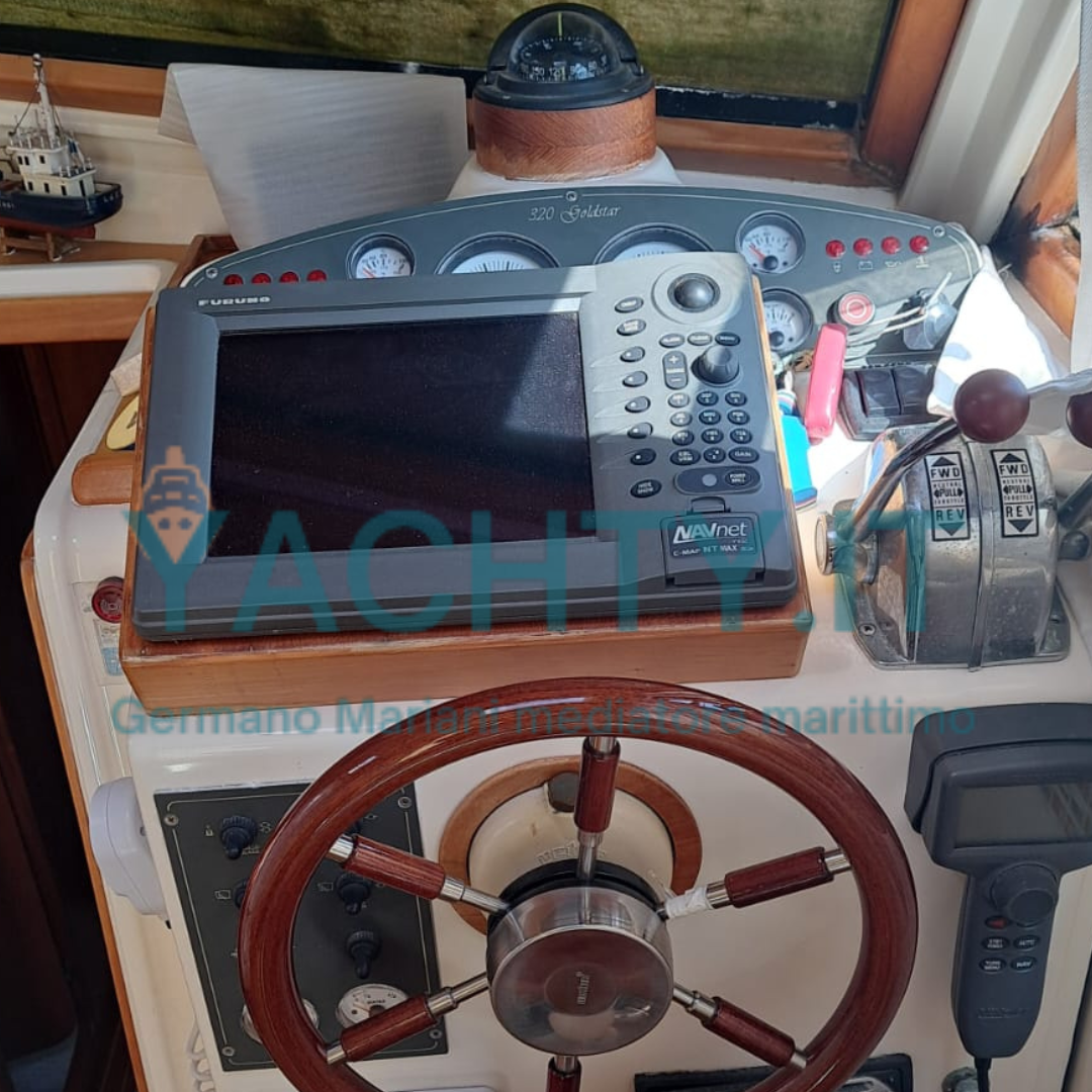 Cantieri Estensi 320 Goldstar