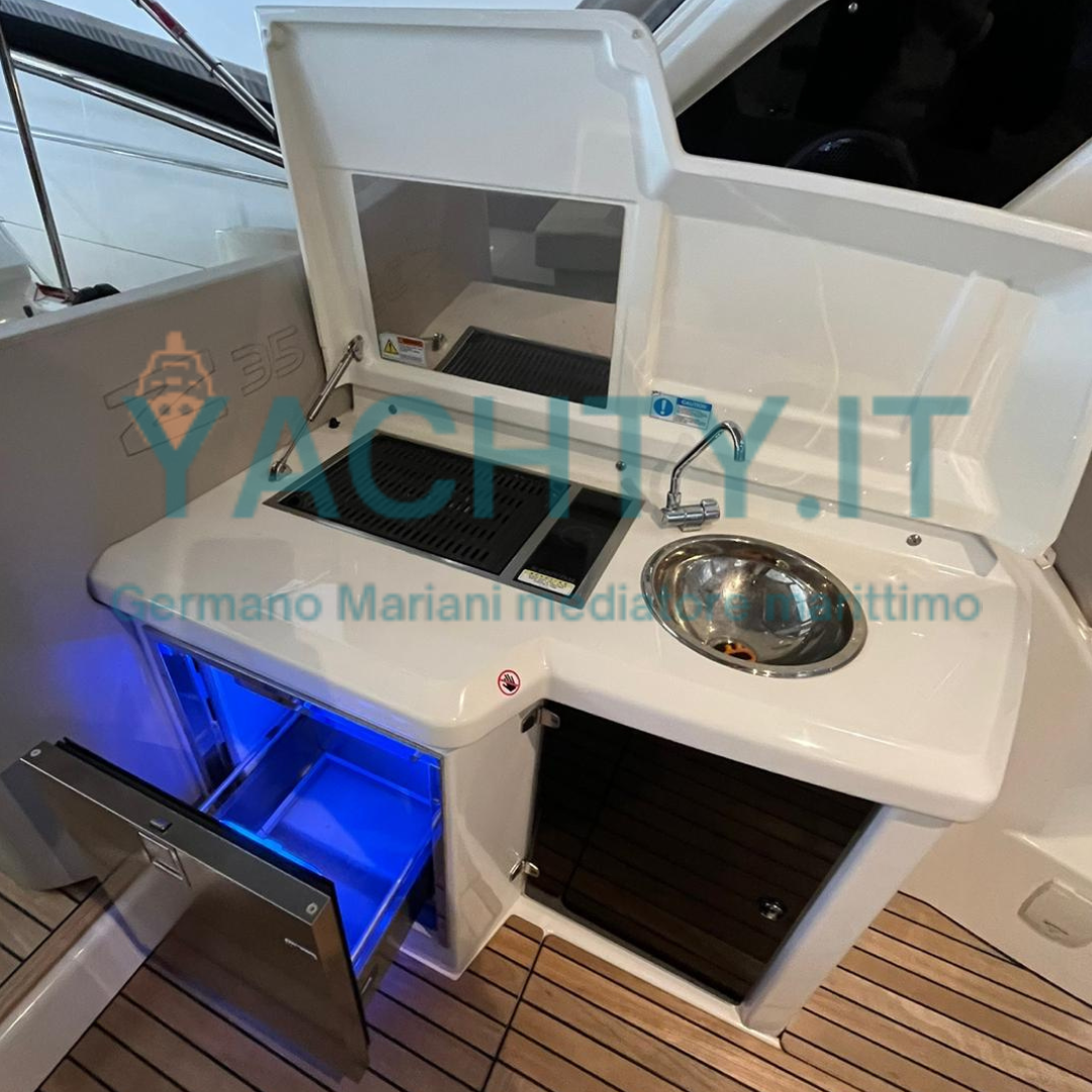 CRANCHI Z 35 (2021)