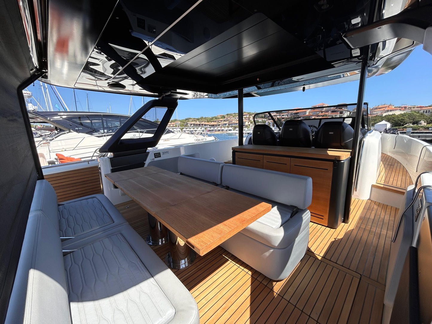 CRANCHI A 46 LUXURY TENDER