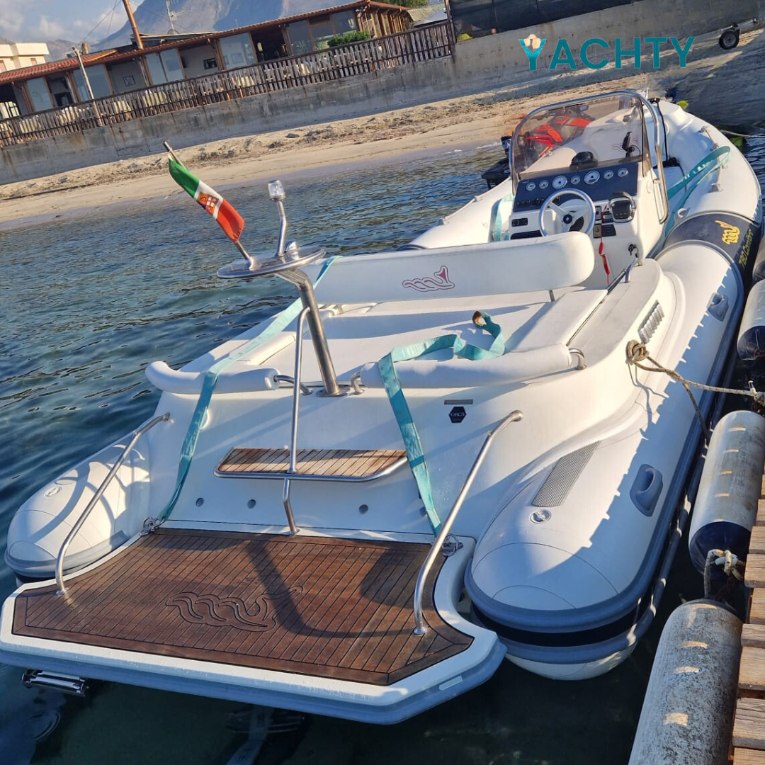 NAUTICA VESUVIANA 780 confort